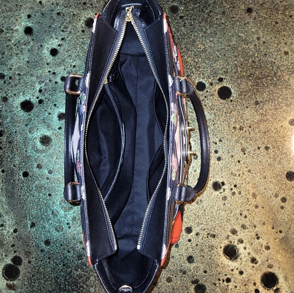 COACH SWAGGER FLORAL PATCHWORK CARRYALL MULTI-COLOR SATCHEL BAG F38210 - Picture 8 of 16